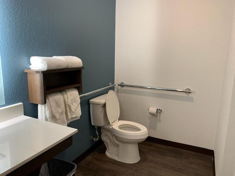 Candlewood Suites Pecos By Ihg Exterior photo