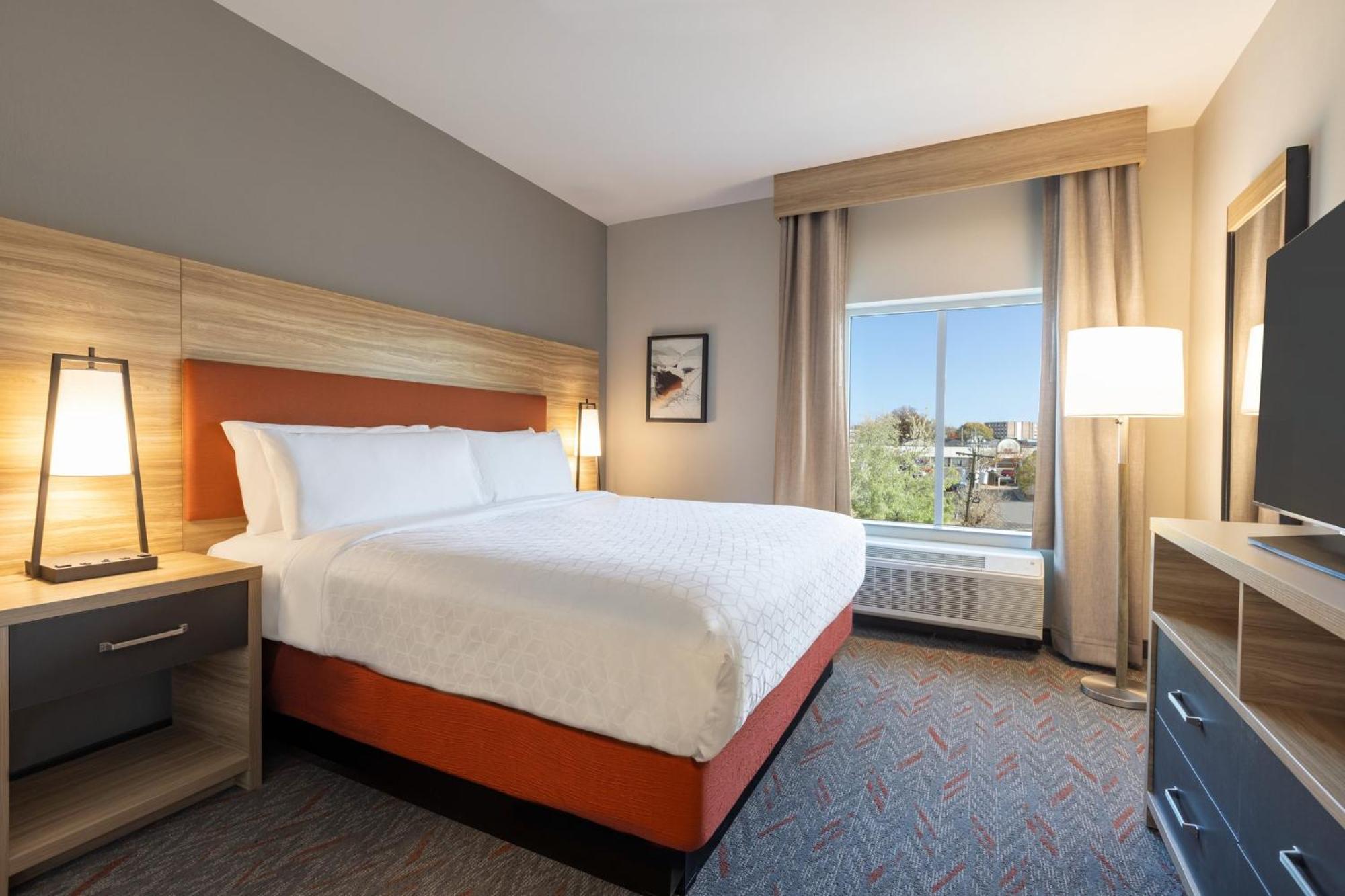 Candlewood Suites Pecos By Ihg Exterior photo